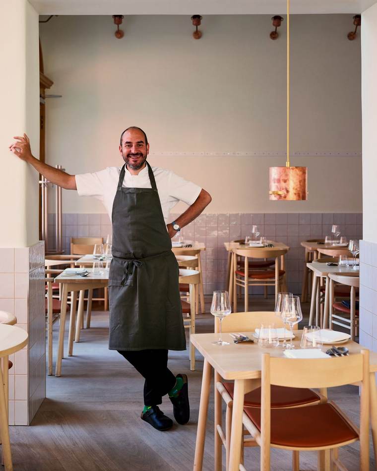Pedro, privatkock i Stockholm, i restaurangen
